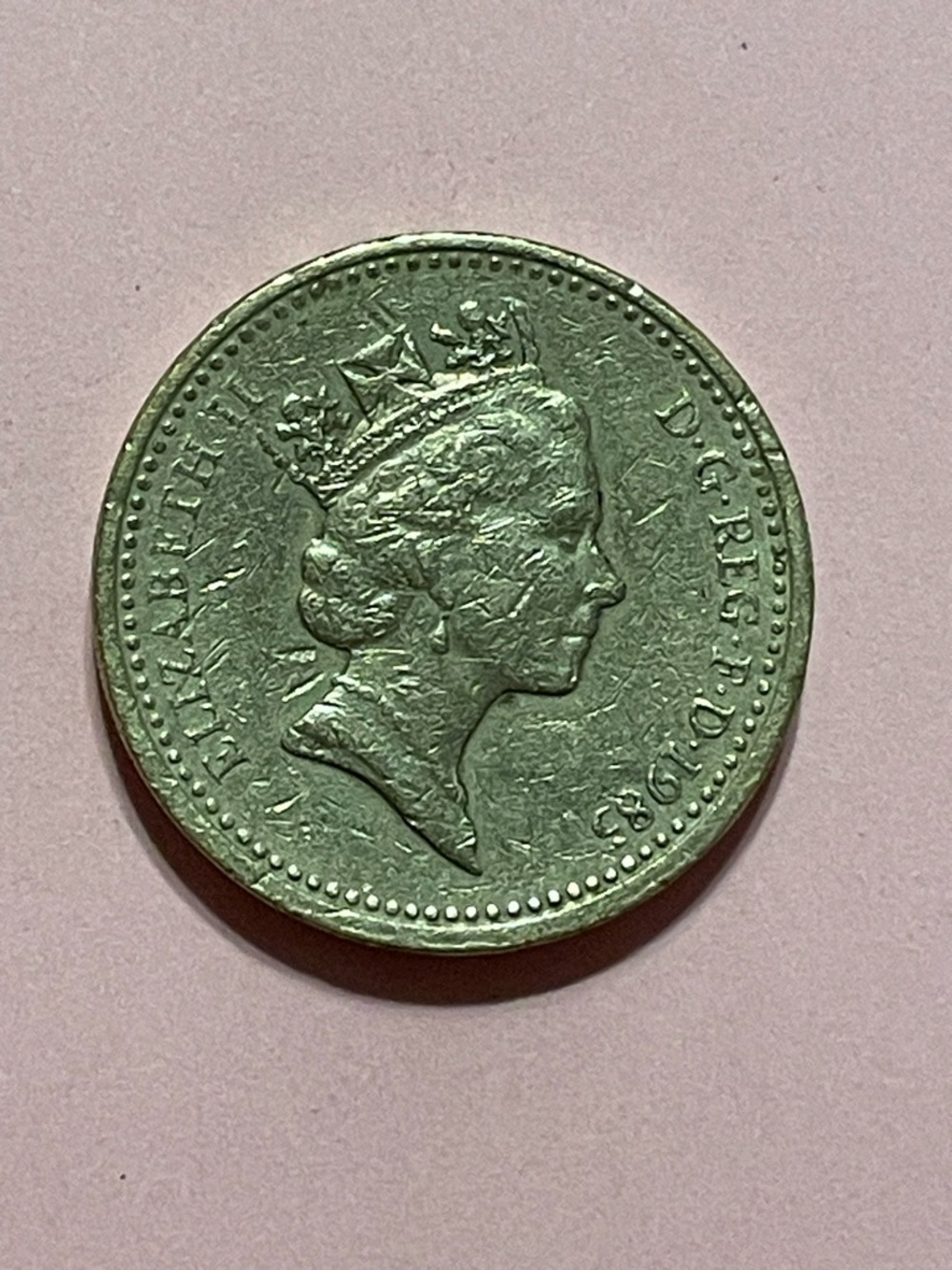 British 1 Pound Coin dated 1985 w/ Edge Lettering #9347